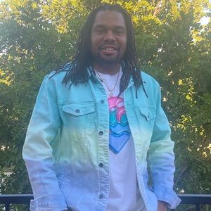 Meet your Posher, Howard